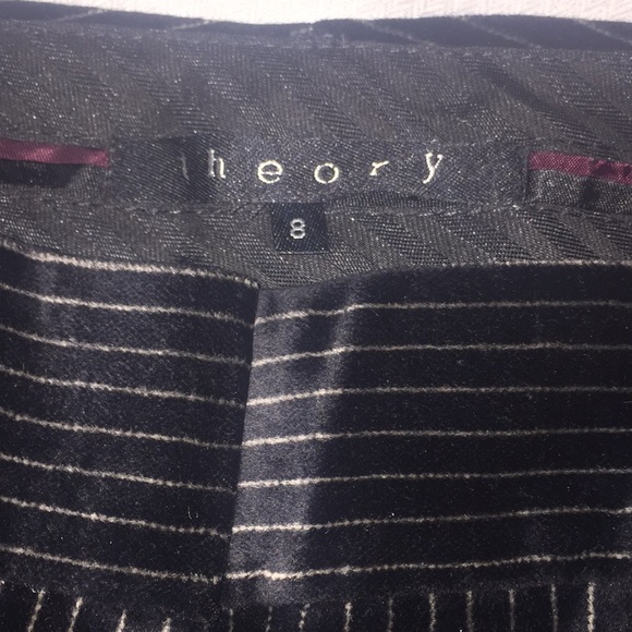 Theory Black velour pants with a white pinstripe - Picture 4 of 6